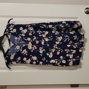 Women's Croft & Barrow printed navy/multi-colored tank 2X, v-neck.